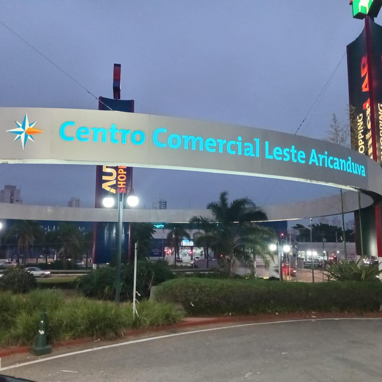 Testeira em ACM no Shopping Aricanduva executada pela Forthlux